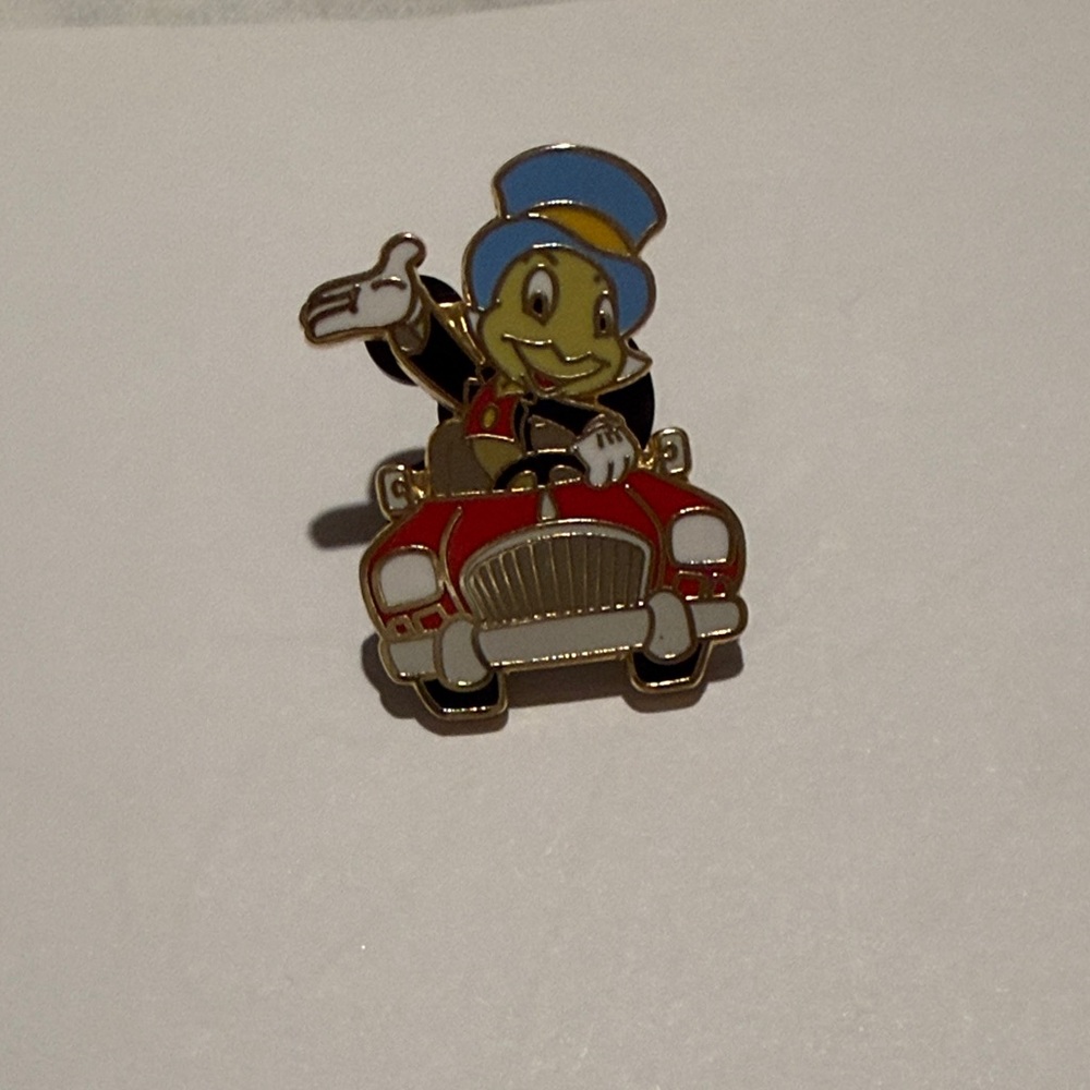 Limited Edition Jiminy Cricket Pin